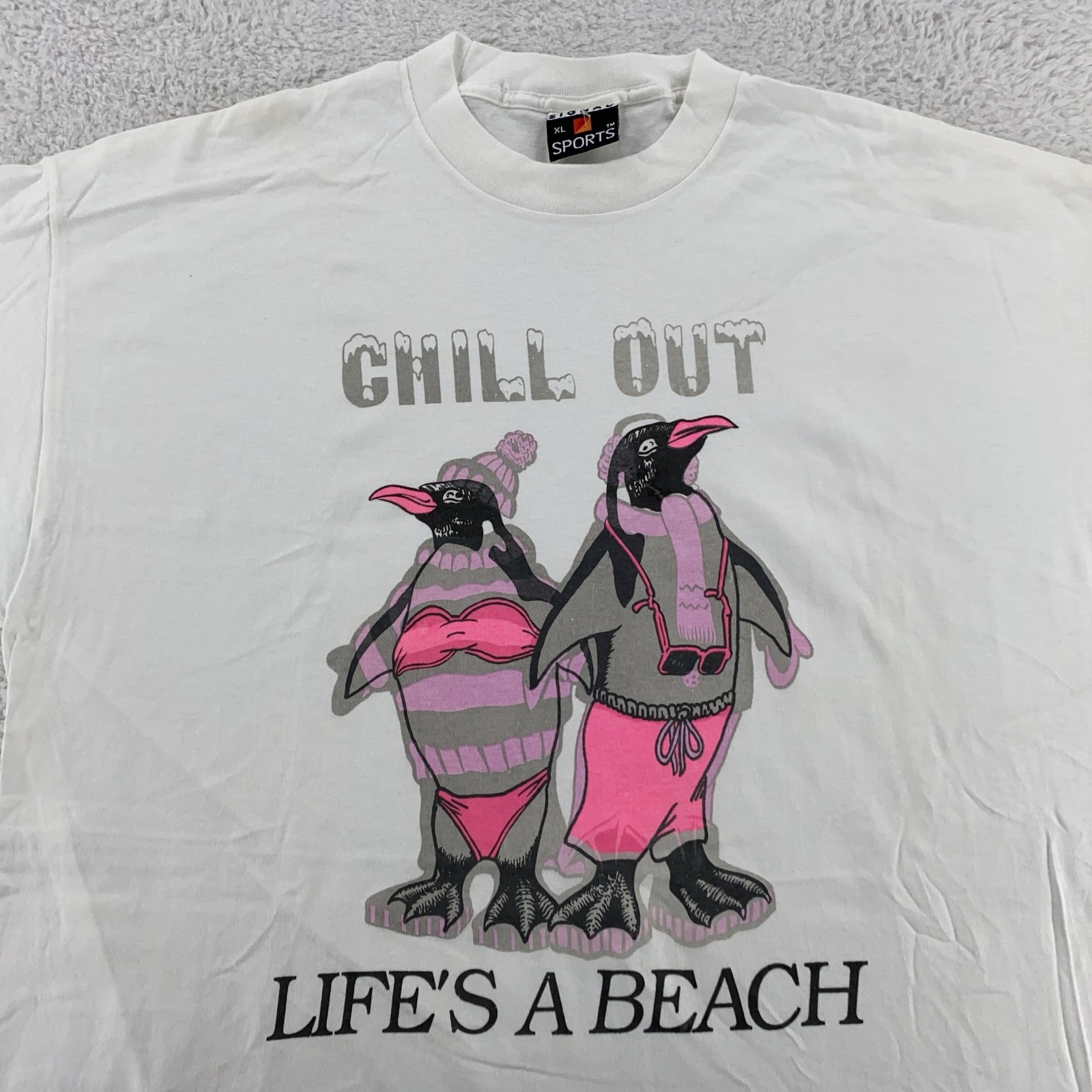 Vintage Heat Color Changing Shirt XL Chill Out Lifes A Beach Penguin 90s Tee gallery