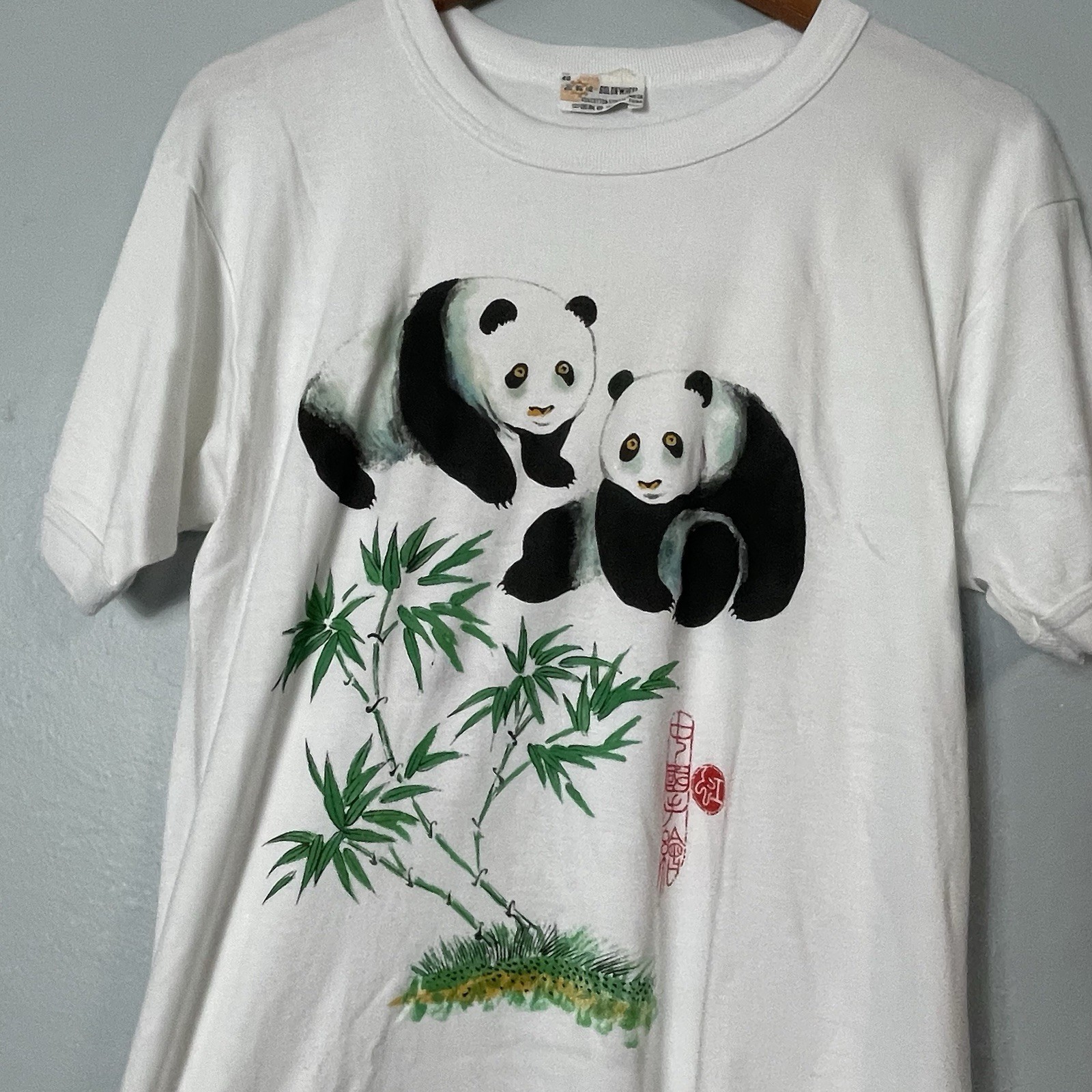 Vintage Golden Wheel Pandas Bamboo China Chinese Ringer T-Shirt Medium gallery