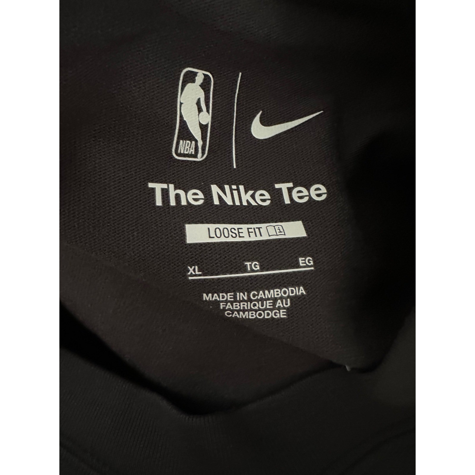 Nike NBA Champions New York Knicks 2026 Crystal Rhinestone T Loose Fit Black XL gallery