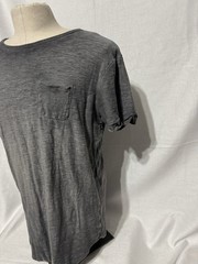 Carbon Tshirt Distressed Gray Longer Length Chest Pocket Men’s Medium