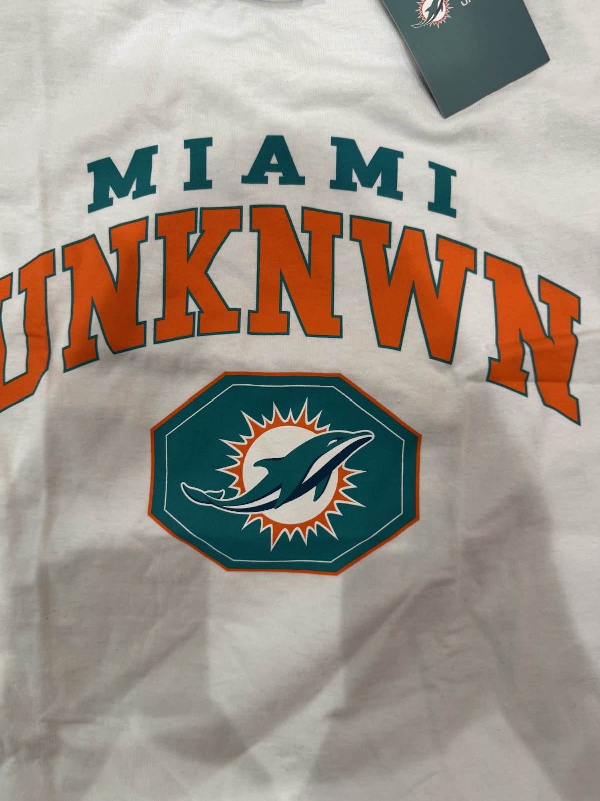UNKNWN Shirt Adult White Teal LeBron Miami Basketball Mens Spellout NWT M gallery
