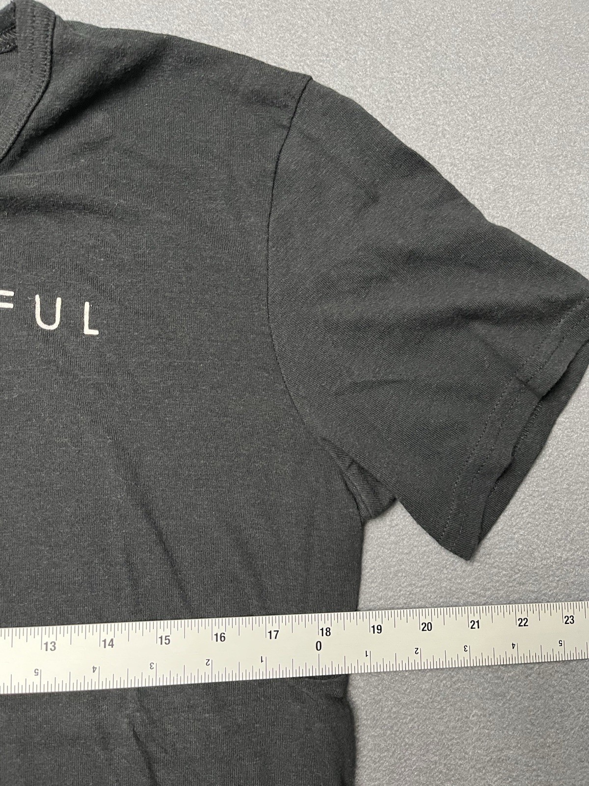Feel Powerful Gym Shirt Men’s Size Lg Black S/S Shirt Cotton Poly Made In USA gallery