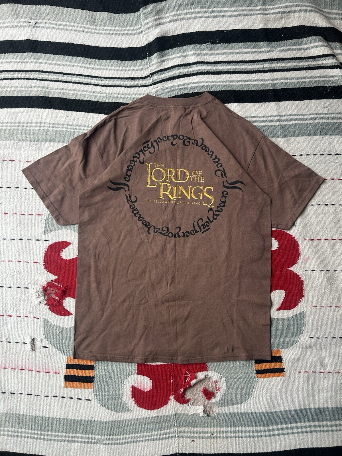 Vintage 2001 Lord Of The Rings The Fellowship Of The Ring Size Large gallery