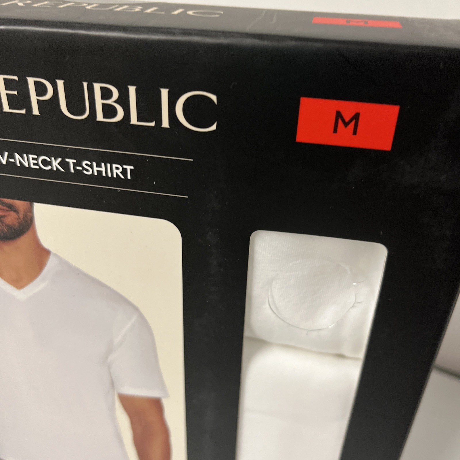 Banana Republic Men's 3-Pack Essential V-Neck T-Shirts Tees WHITE MEDIUM Stretch gallery