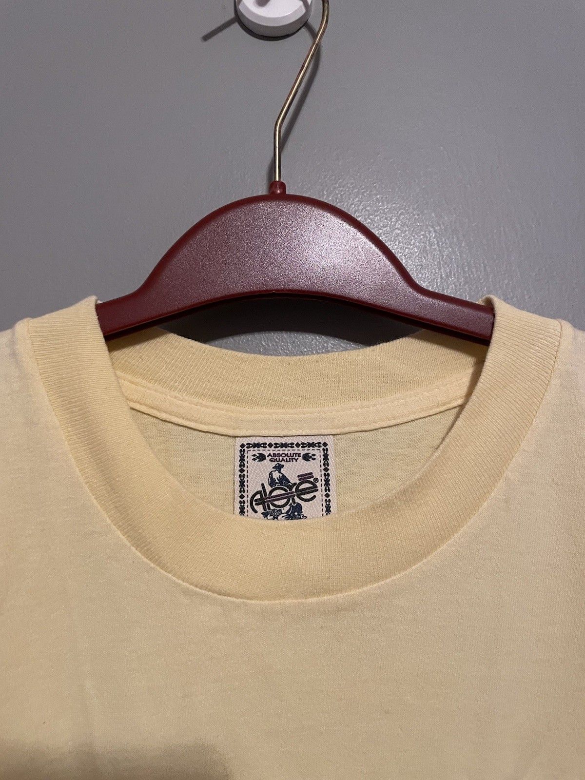 Vintage 90s Beta Sigma Phi Fraternity Yellow T-Shirt Size Large (D418) gallery