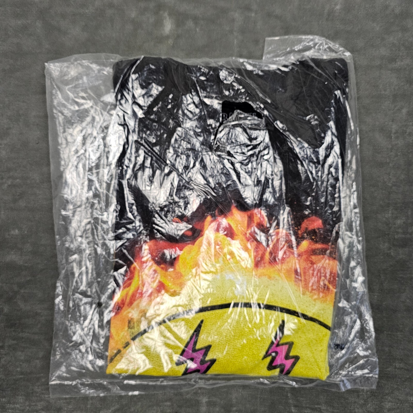 J. Balvin x Market Shirt Men Medium M Electro Smiley Face Collab Chinatown Black gallery