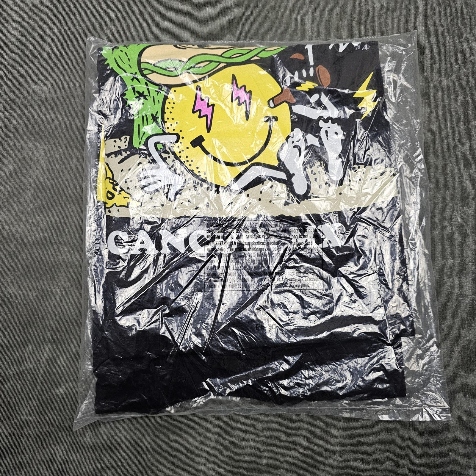 J Balvin Shirt Mens Large Black Cancun Graphic Tee Smiley Face Cactus Music Tour gallery