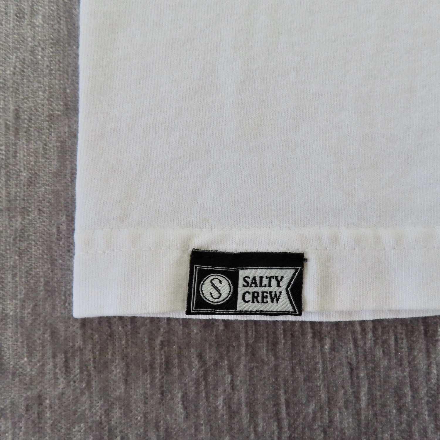 Salty Crew Shirt Mens XXL 2XL White Camo Fish Muscle Tank Top Beach Outdoor gallery