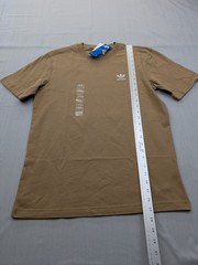New Men’s Adidas Trefoil Essentials Tee Shirt Size Small Mens TShirt Tan Khaki