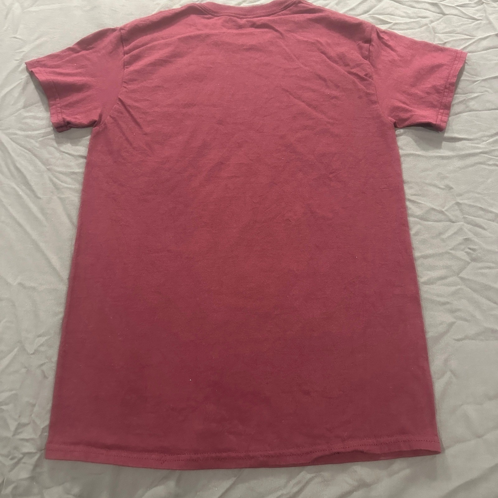 Goodie Two Sleeves Positive Energy Graphic T-Shirt Maroon Sun Flowers Mens M gallery