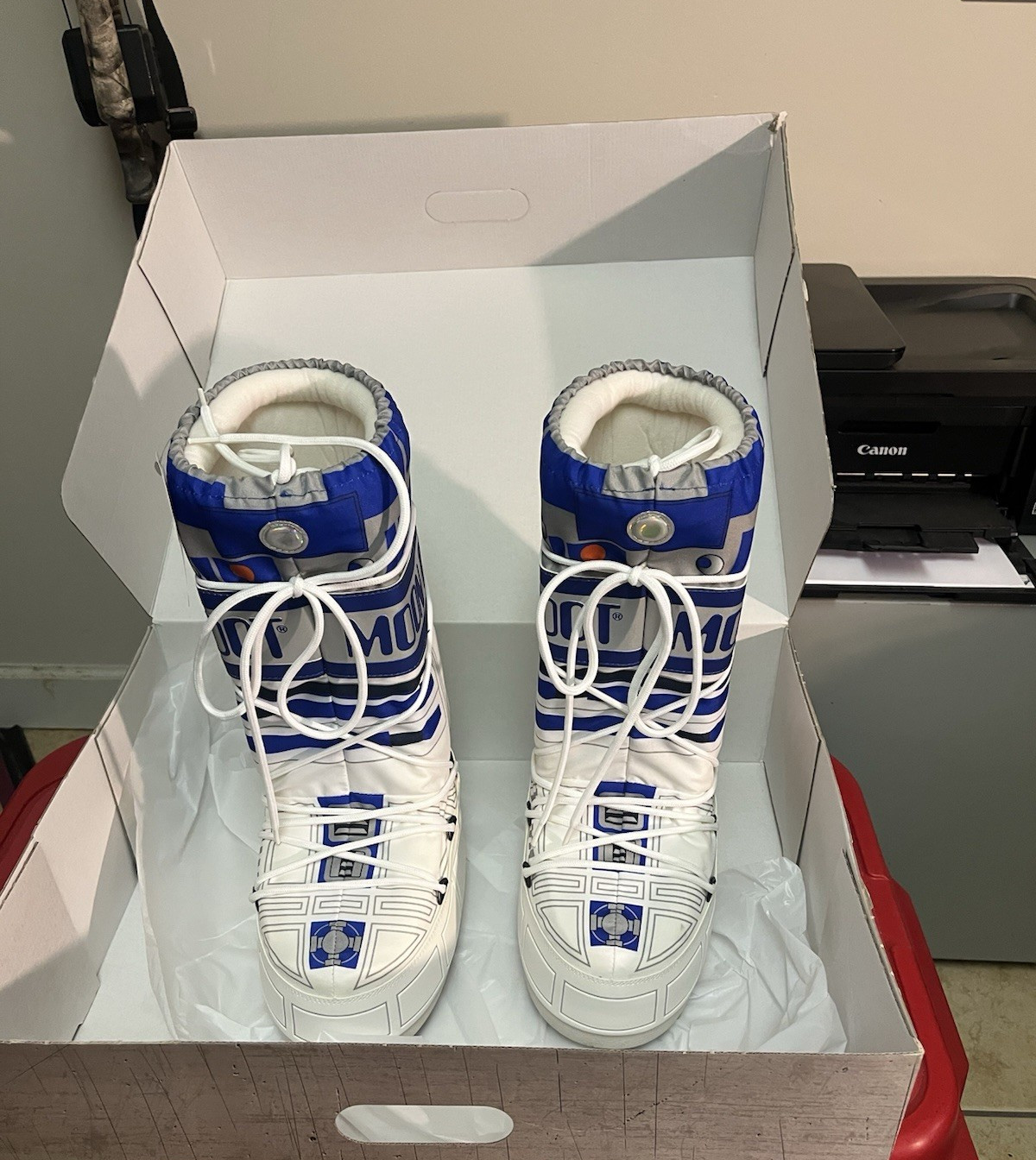 Moon Boot Star Wars R2-D2 Collectible Boots Size 39/41 White Blue