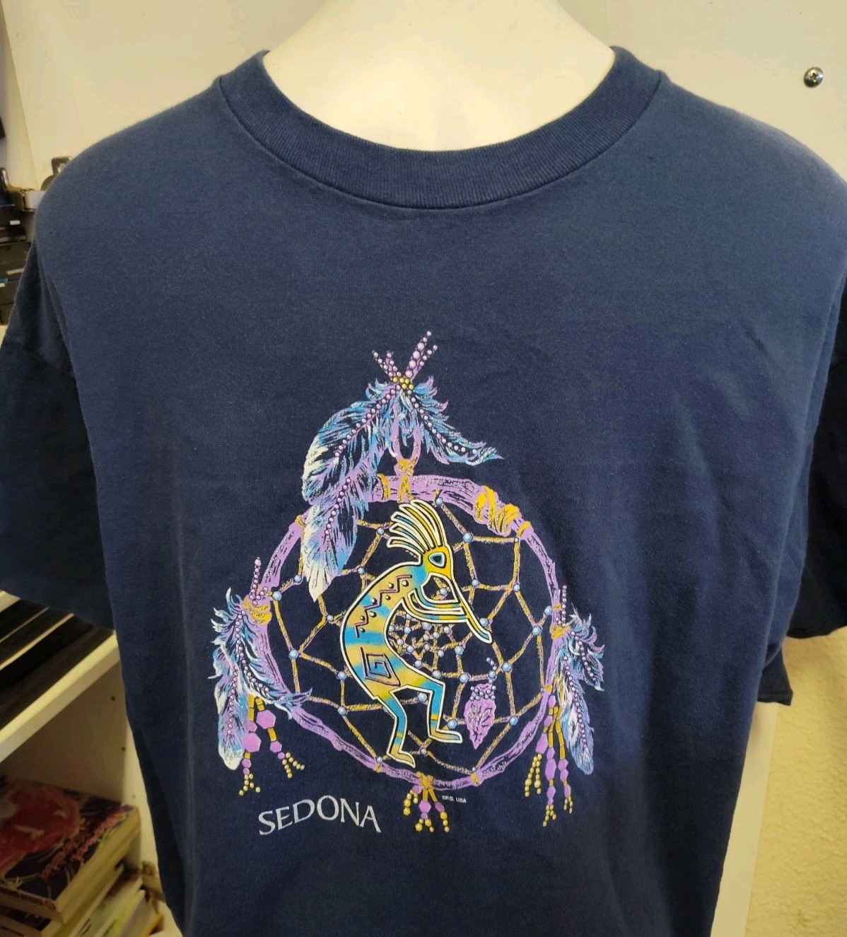 VINTAGE SEDONA AZ DREAM CATCHER DANCING INDIAN FLUTE DARK BLUE T SHIRT HANES XL