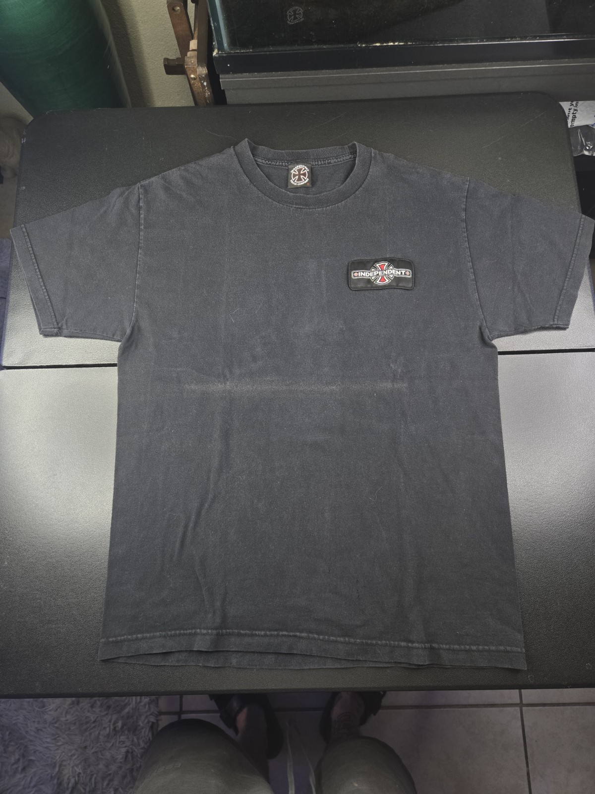 Vintage Andrew Reynolds Independant Skate Baker T-Shirt, Sz L 21x29" Faded Black gallery