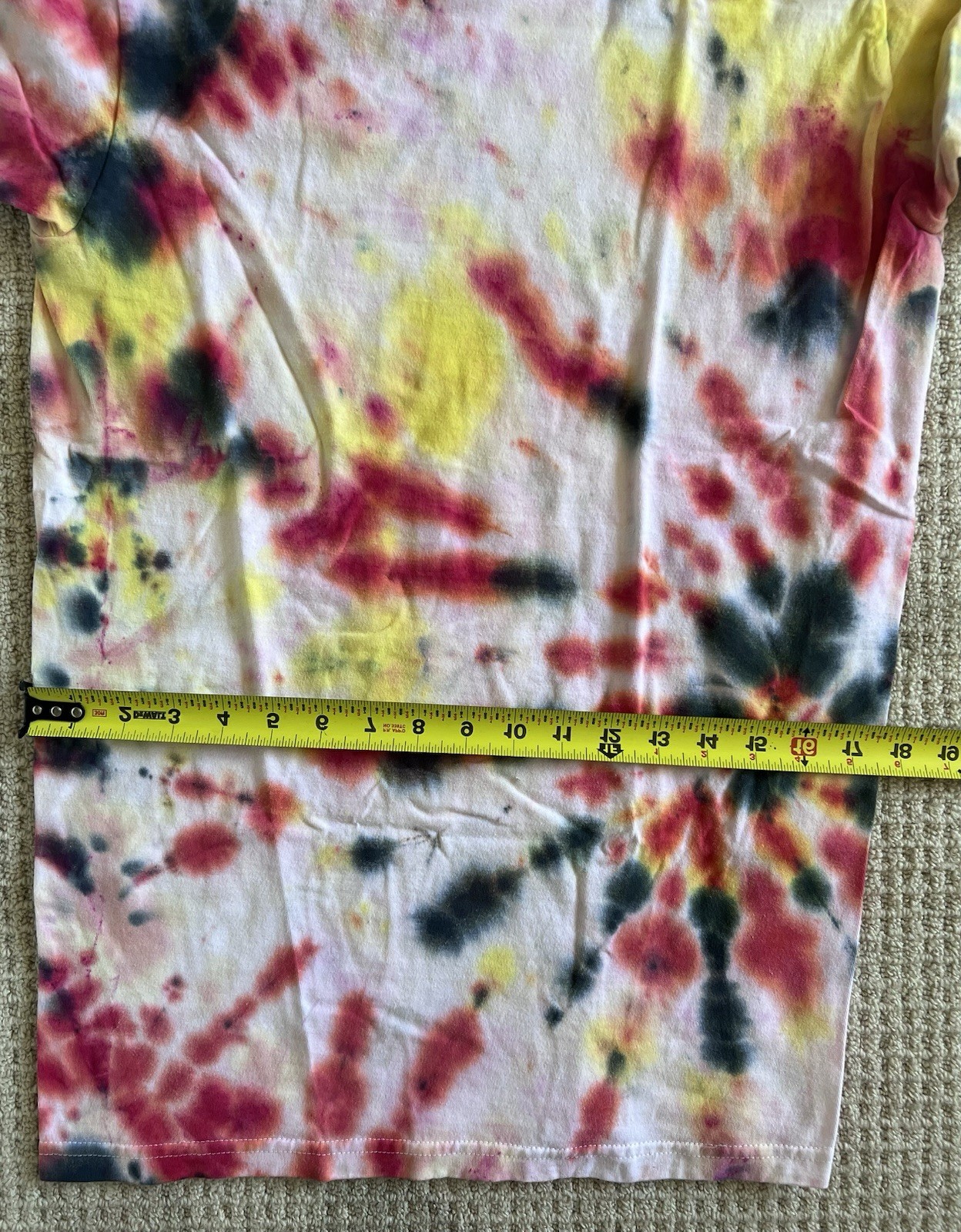 Tie-Dye Cotton Men /Unisex Crew Neck Short Sleeve T-Shirt M (Kirkland Signature) gallery