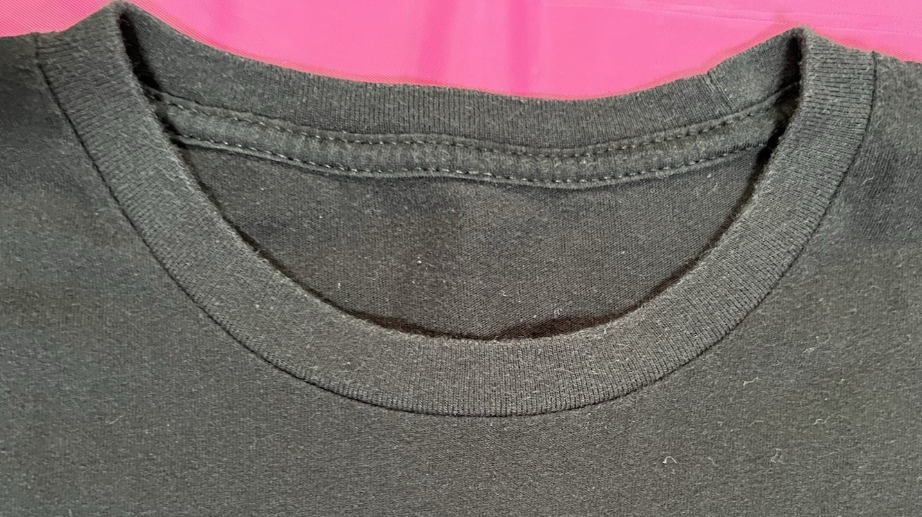 Black Vertical Tshirt No Size, Measurements Available No Tag Preowned gallery