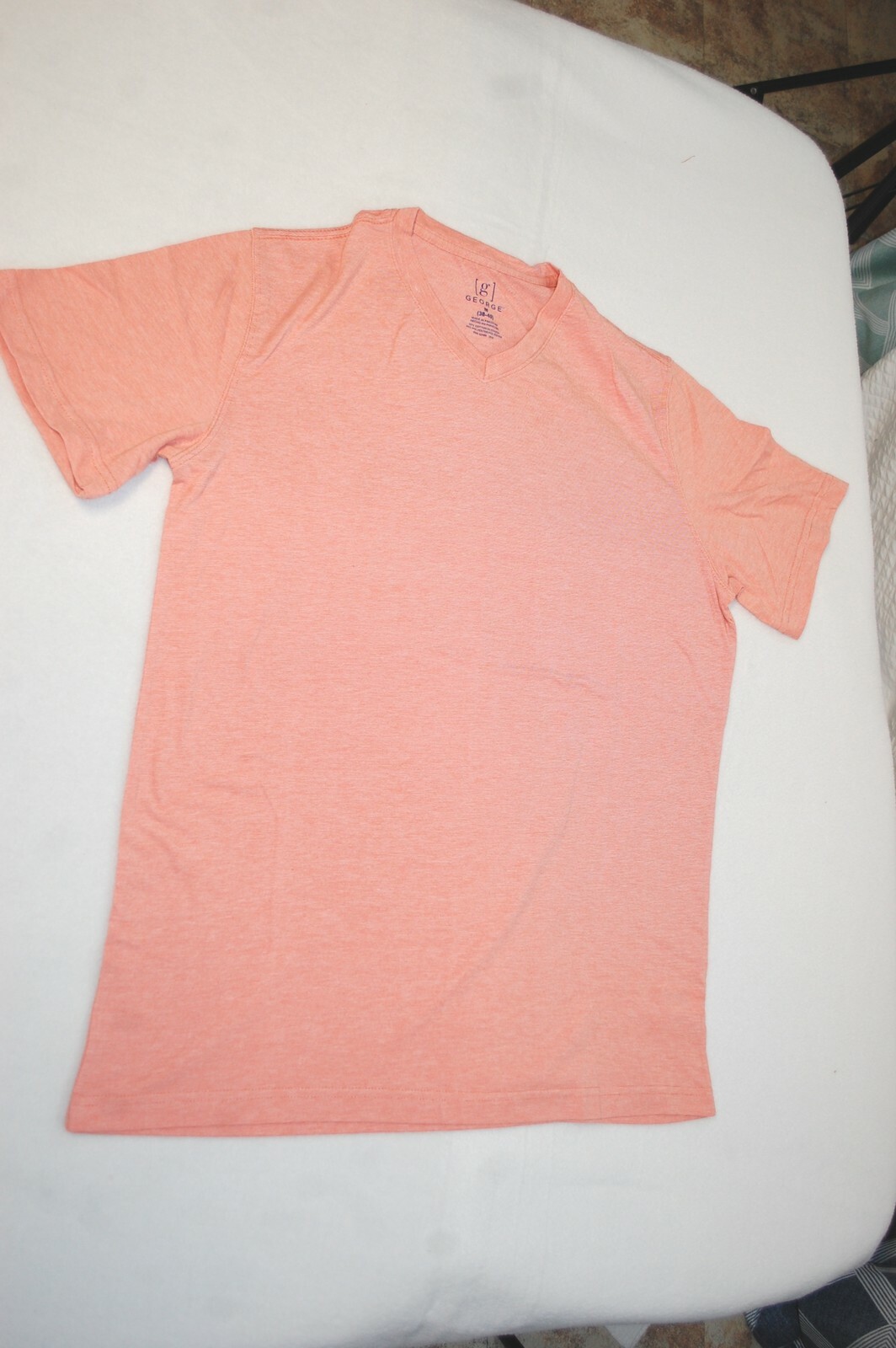 Mens S/S T-Shirt LIGHT ORANGE PEACH w/ WHITE MICROSTRIPE V-Neck M 38-40