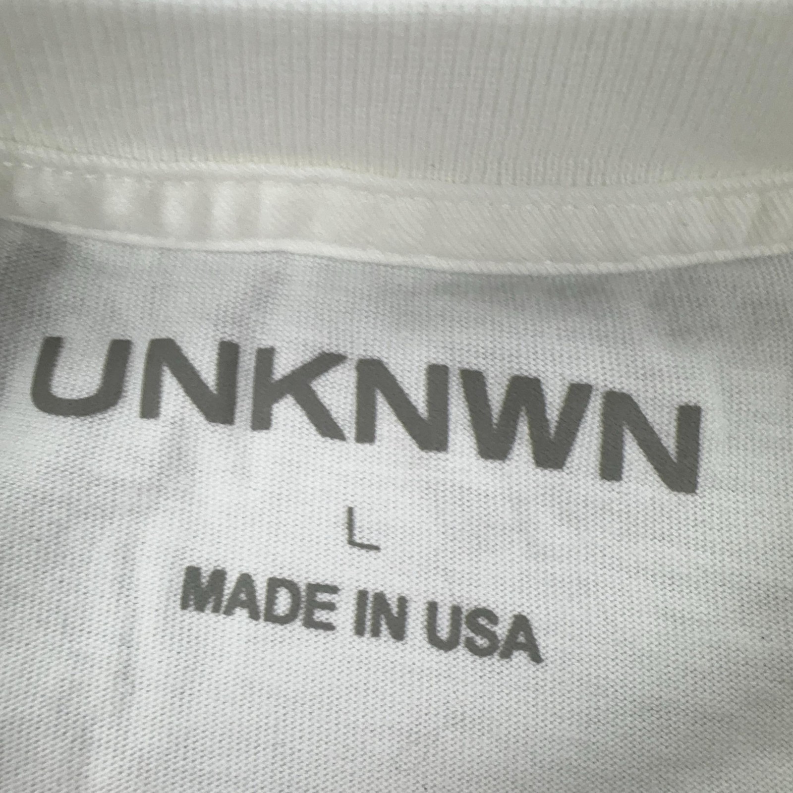 UNKNWN Shirt Mens Large White Smiley Face Fight To Get There Graphic Tee Tagless gallery