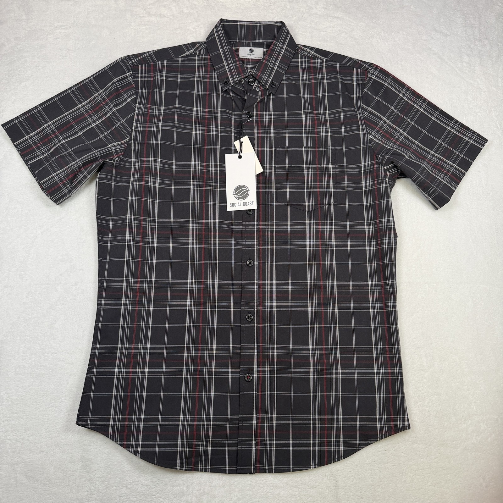 Social Coast Men's Short Sleeve Button-Down Shirt Size S Black Red White Plaid gallery