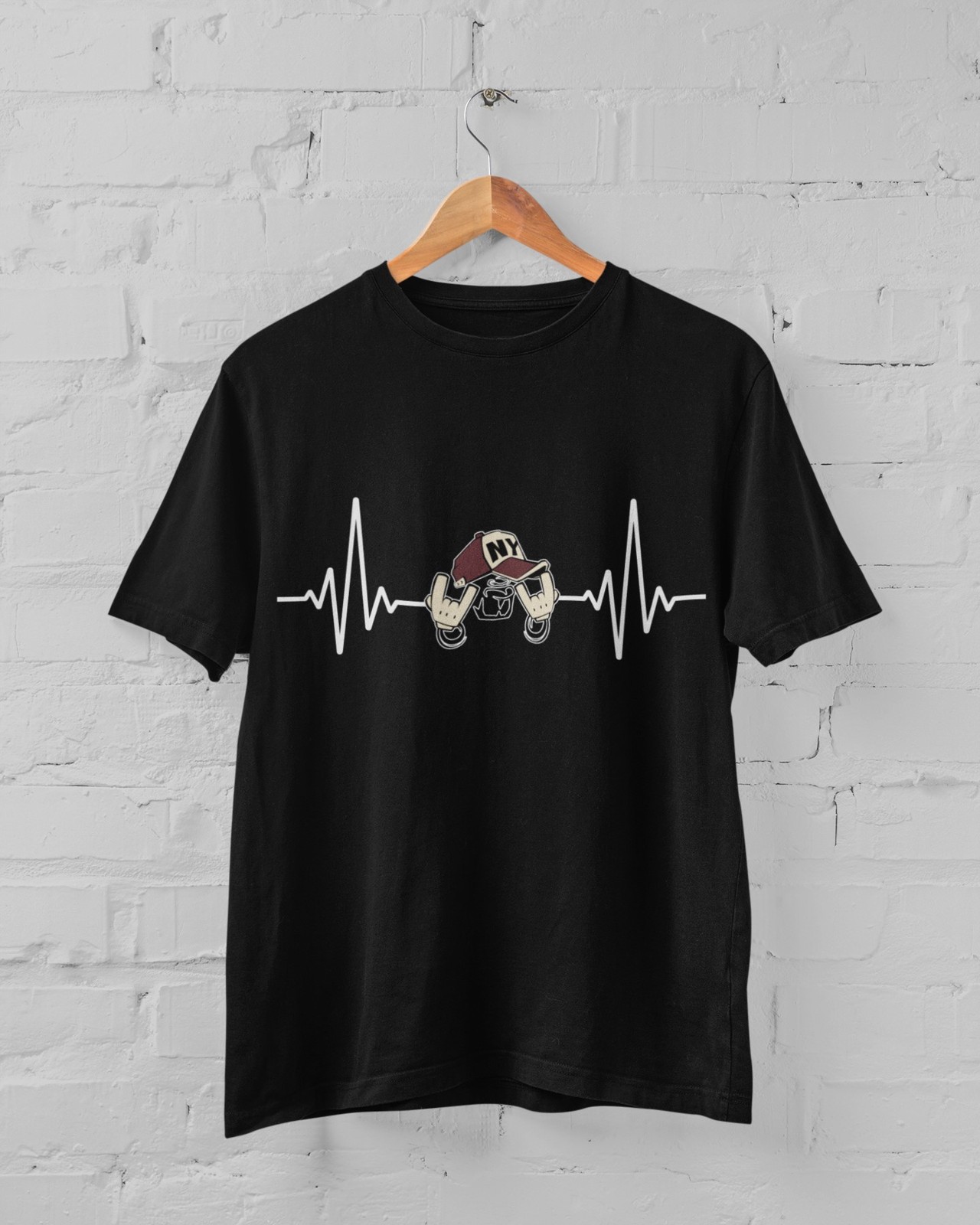 Urban Heartbeat T-Shirt and Money Bag Gift Set, Urban Streetwear Collection gallery