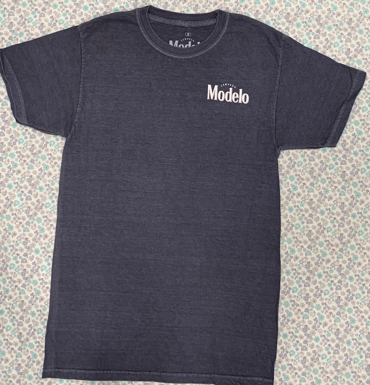 Modelo Cerveza Pigment Dye Tee gallery