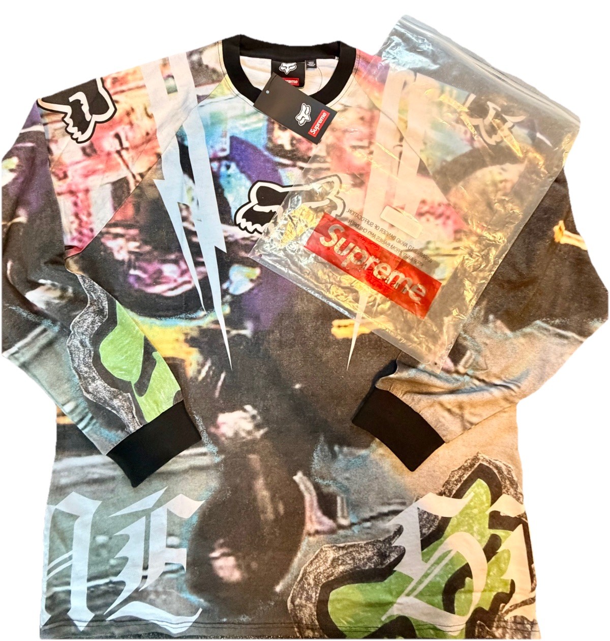 SUPREME’S LATEST DROP 🔥 SUPREME FOX RACING L/S SIZE XL CITY WHEELIE GRAPHIC gallery