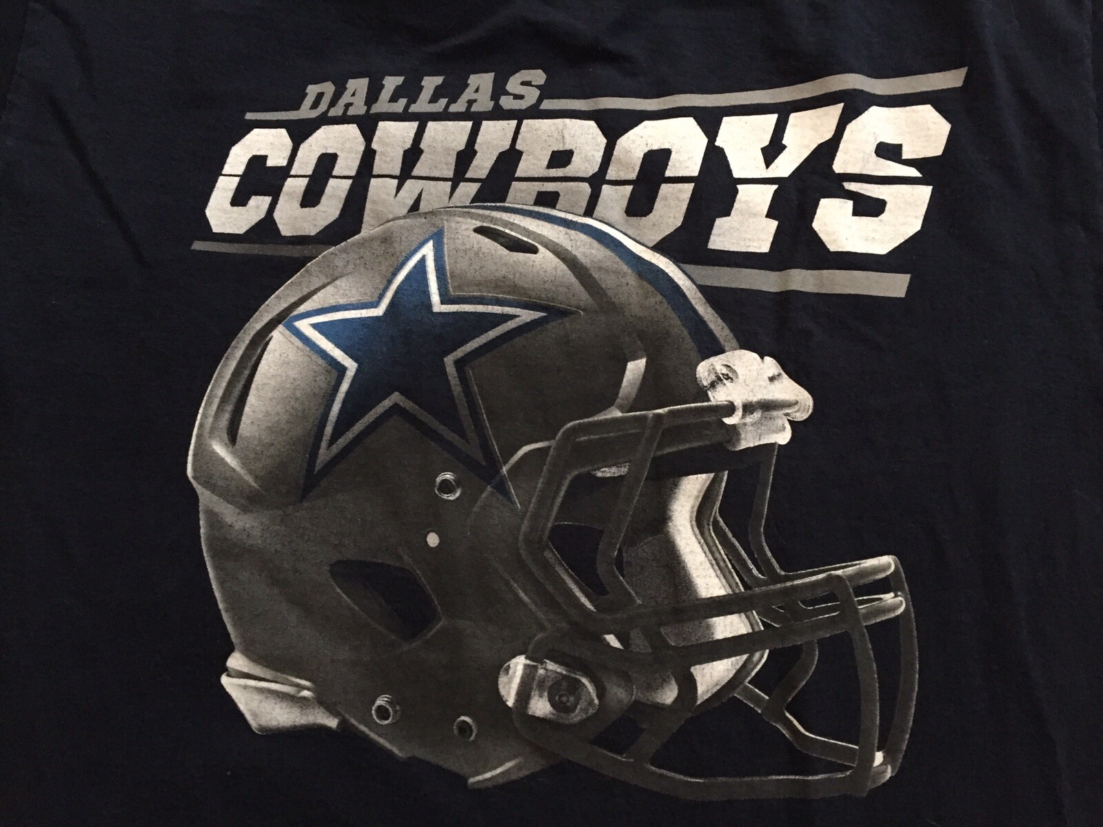 NFL Football DALLAS COWBOYS Authentic Navy Blue T-shirt Men's Size Medium Used gallery