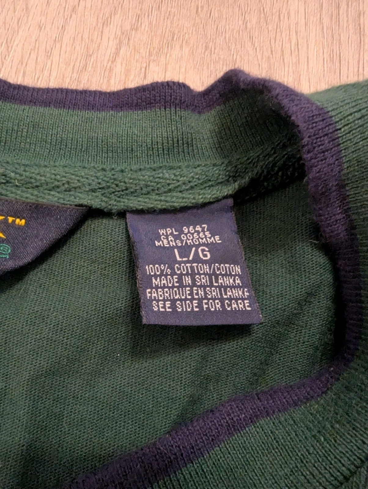 Eddie Bauer EBTEK Vintage Y2K Men's L Green/White Colorblock V-Neck Logo T-Shirt gallery