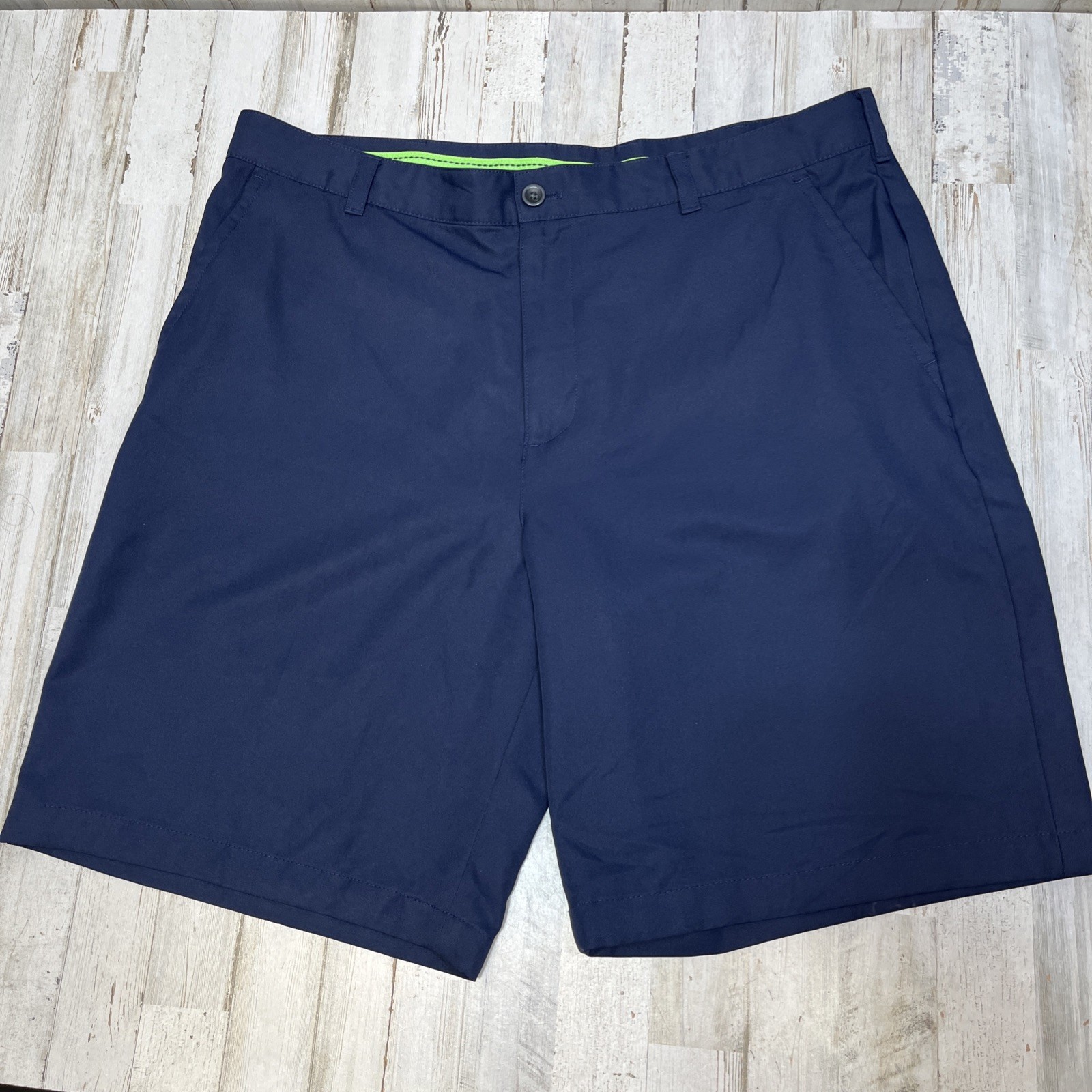 Izod Men’s Size 38×10 Golf Blue Pocket Shorts GUC                  U8