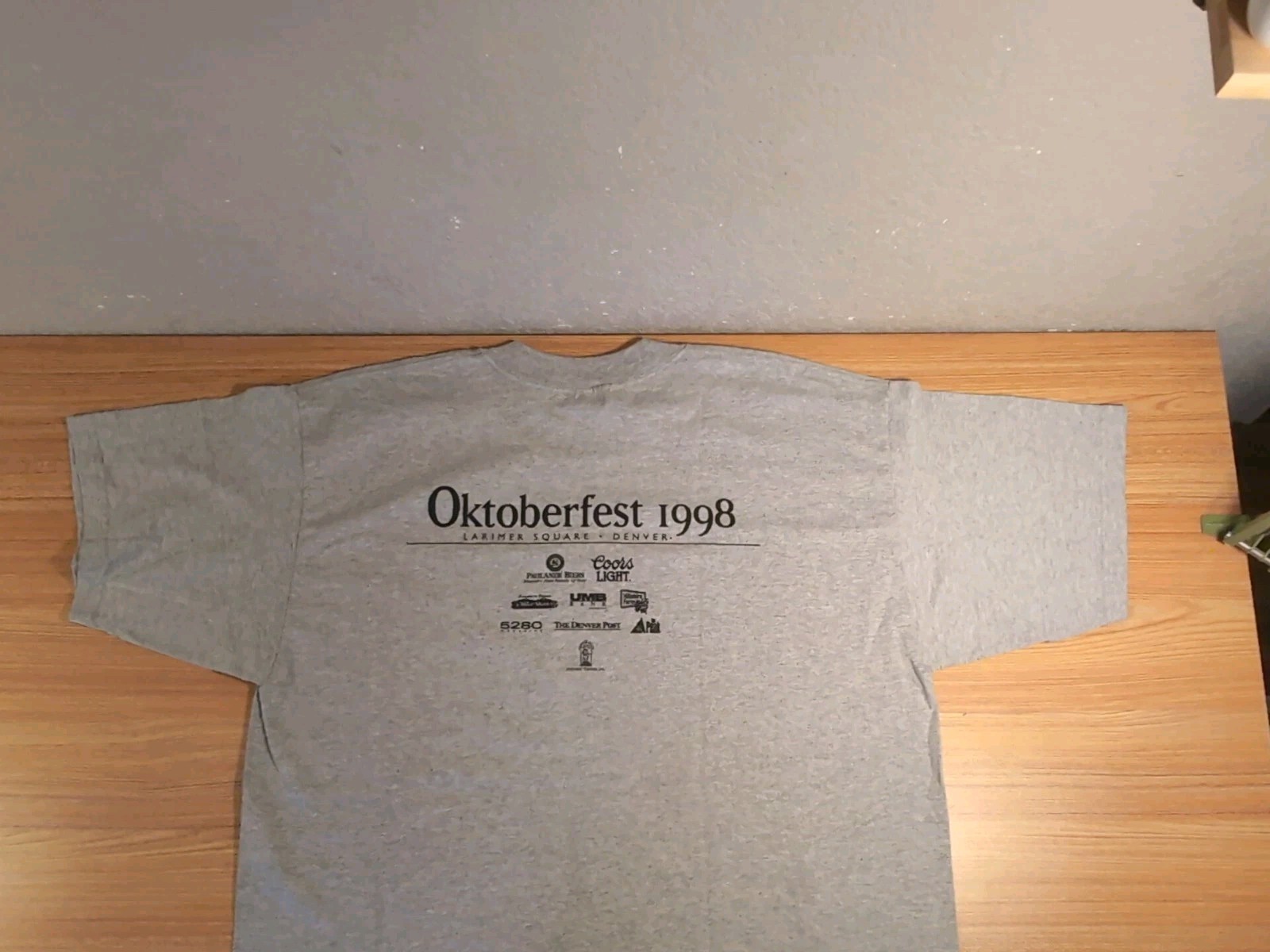 Vintage Gray T-Shirt LARIMIER SQUARE OKTOBERFEST 1998 Denver CO NEW NO TAG gallery
