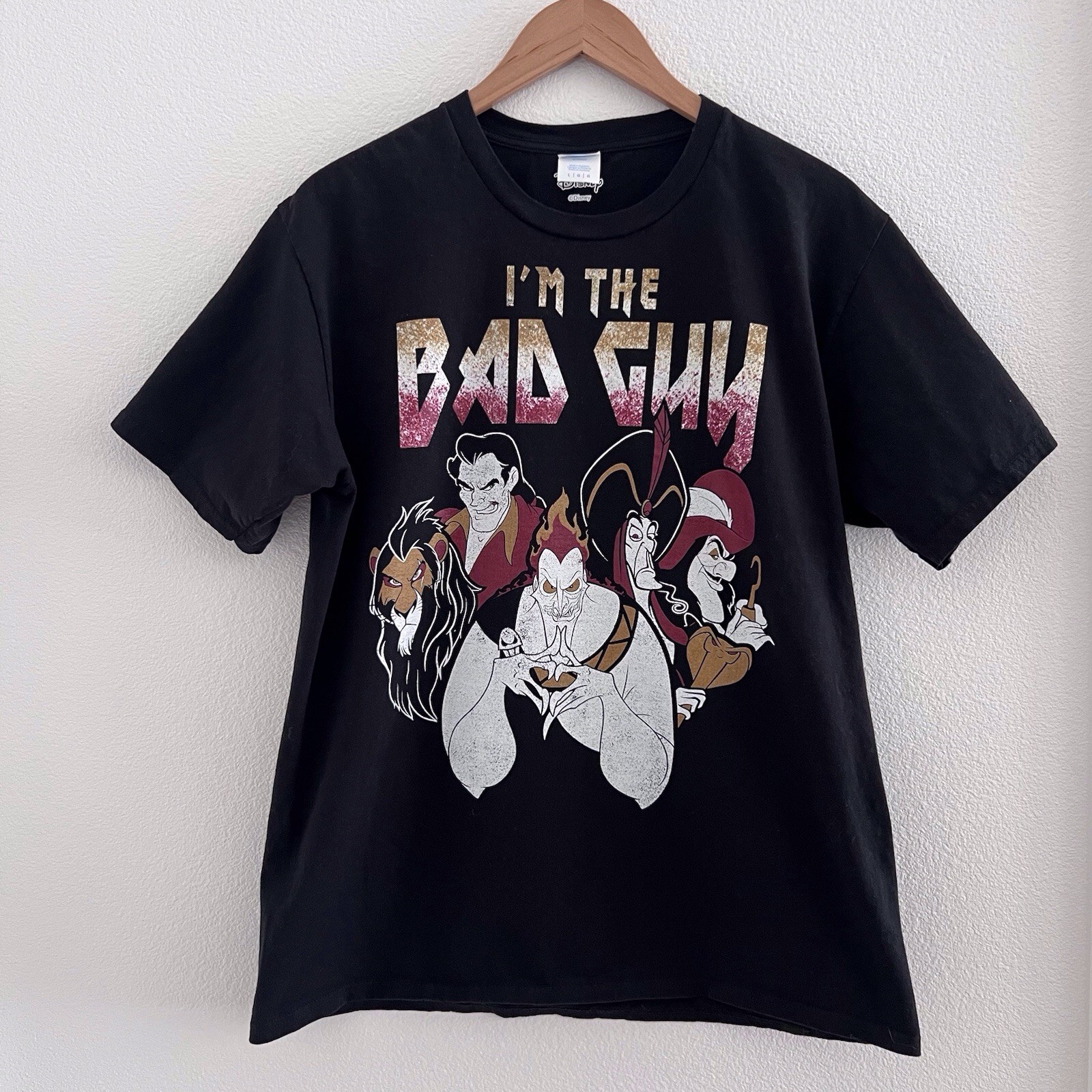 Disney Villains Graphic Tee “I Am The Bad Guy” Size Large