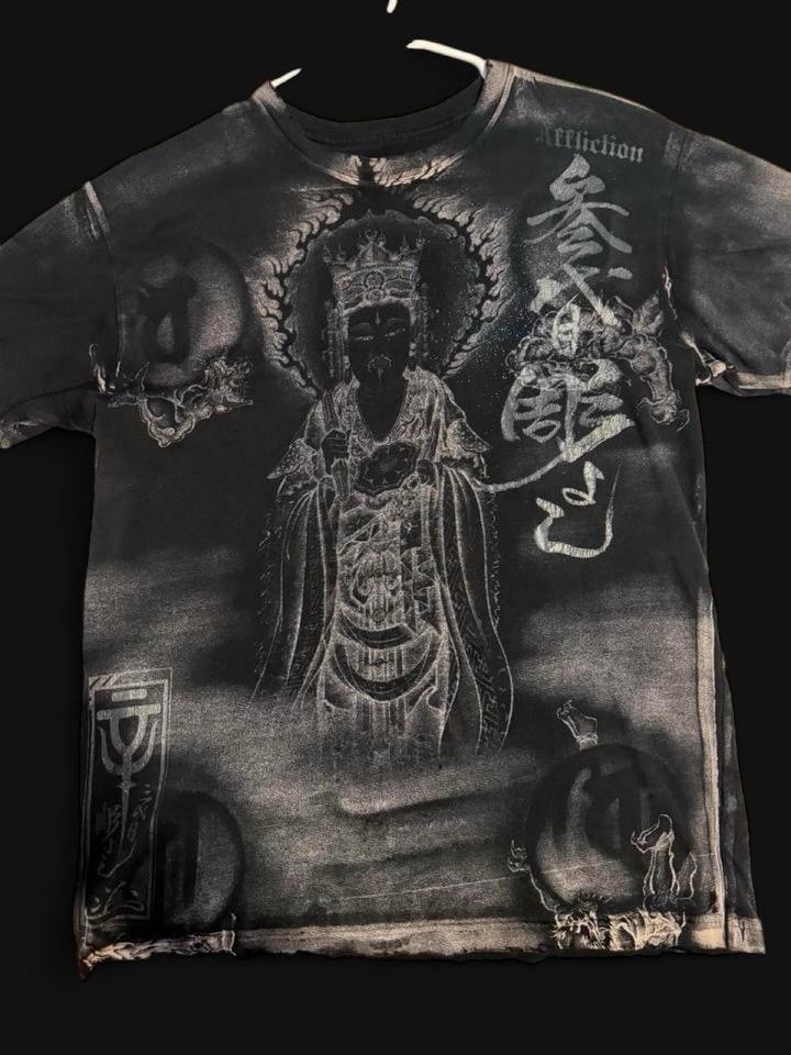 Affliction Horiyoshi Graphic Tee Heroes Demons Size Medium