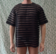 Men’s Black Size L Short Sleeve Crewneck Striped Mesh See-Through Pullover Tee