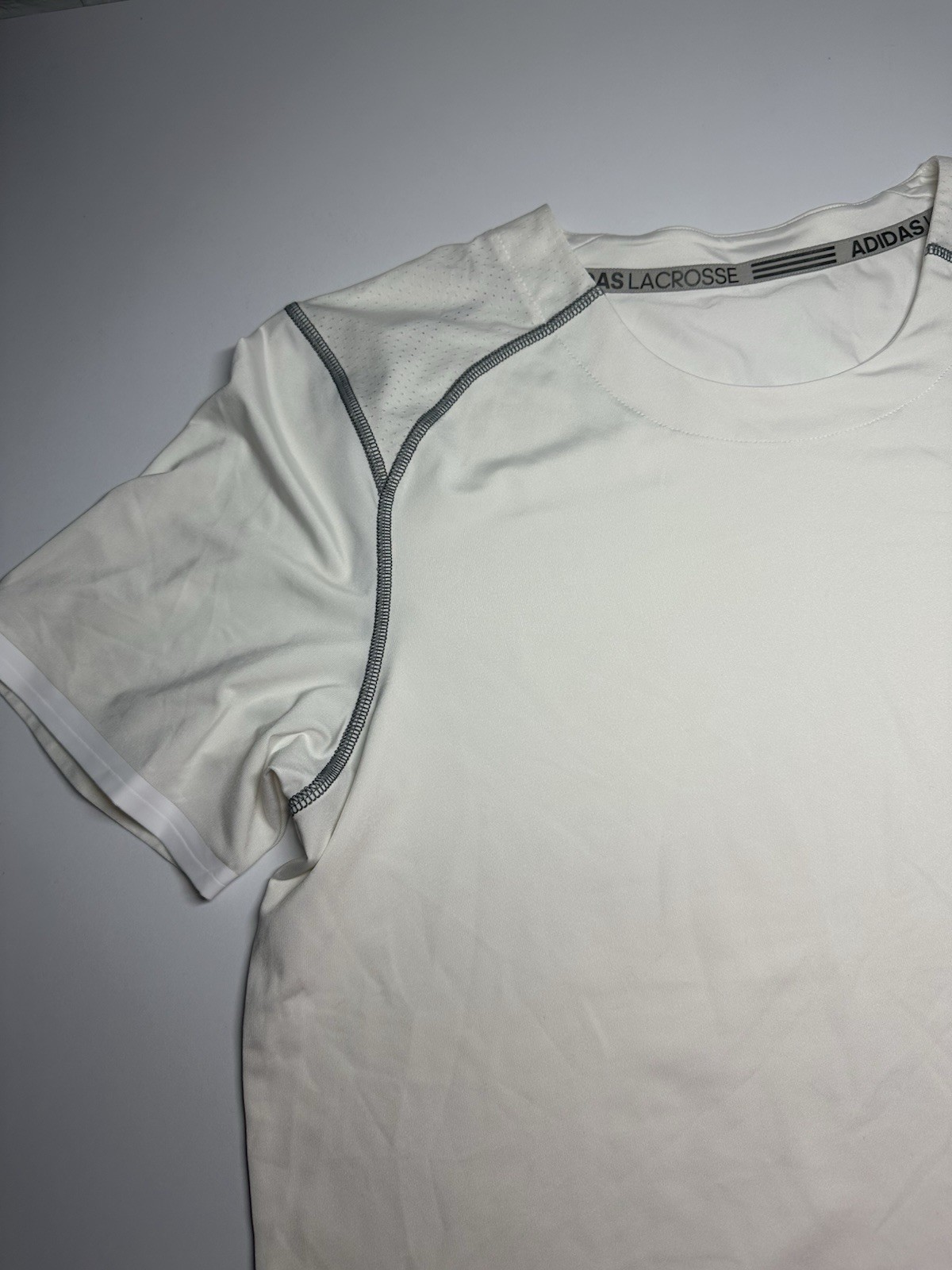 adidas The Go-To Performance Tee T-Shirt Men Size L White Activewear gallery