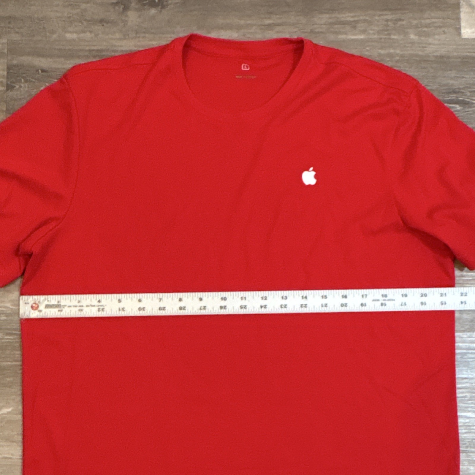 Apple Red Logo Embroidered Men's L T-Shirt 100% Cotton Crew Neck Short Sleeve gallery