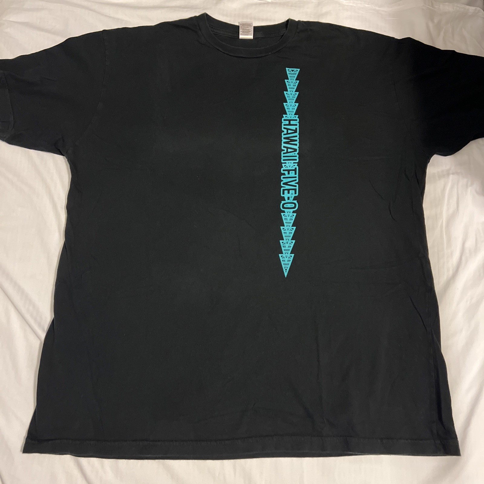 Hawaii Five-O Ohana Season 7 Seven T-shirt 2XL Filmed In Hawaii Black Blue Waves gallery