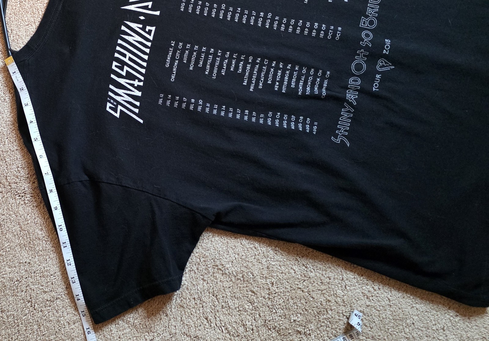 The Smashing Pumpkins shirt adult XL Shiny and Oh So Bright 2018 concert tour gallery