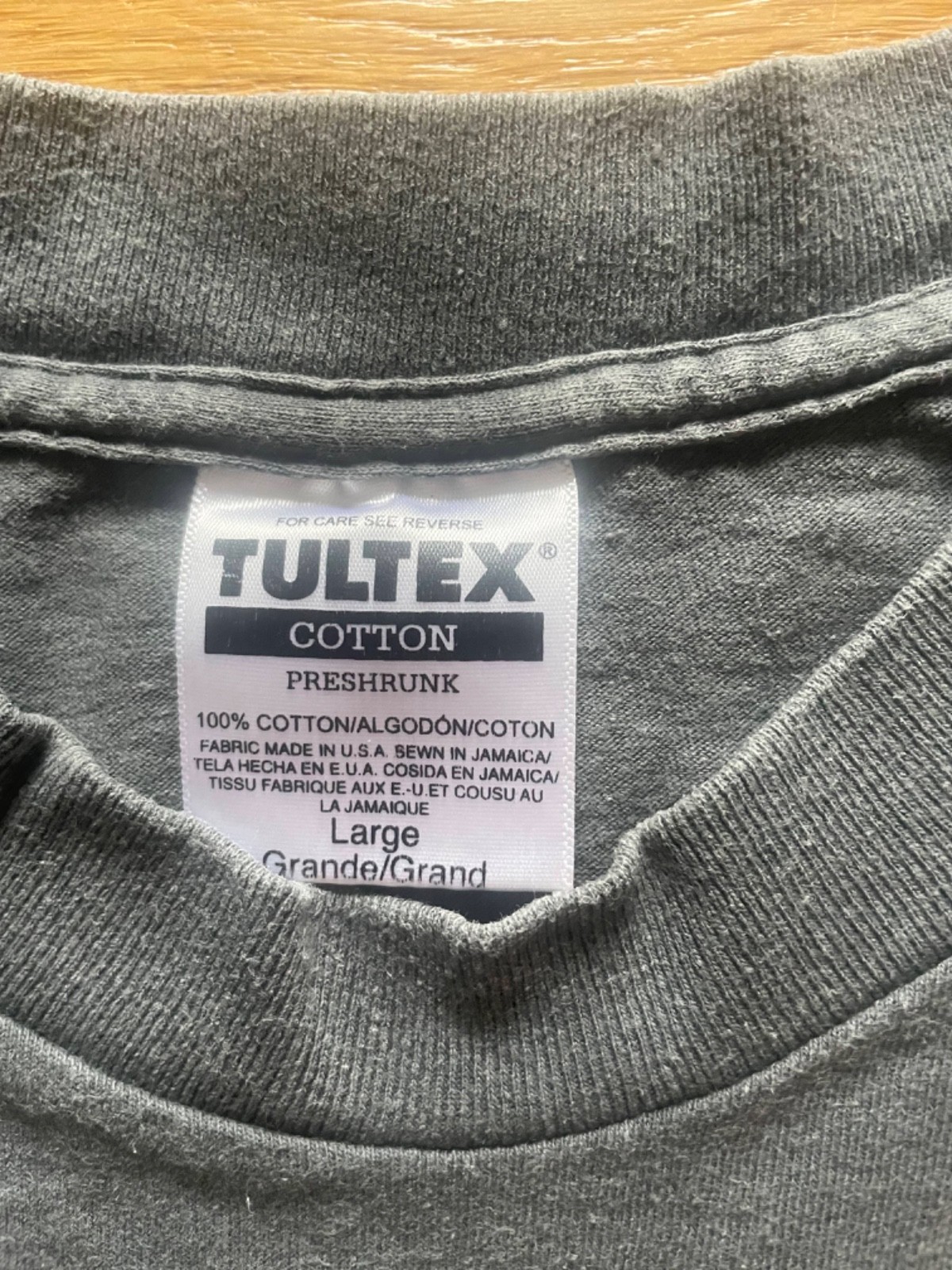 Vintage Tultex Marlboro Graphic T-Shirt Gray Cowboy Western Single Stitch Size L gallery
