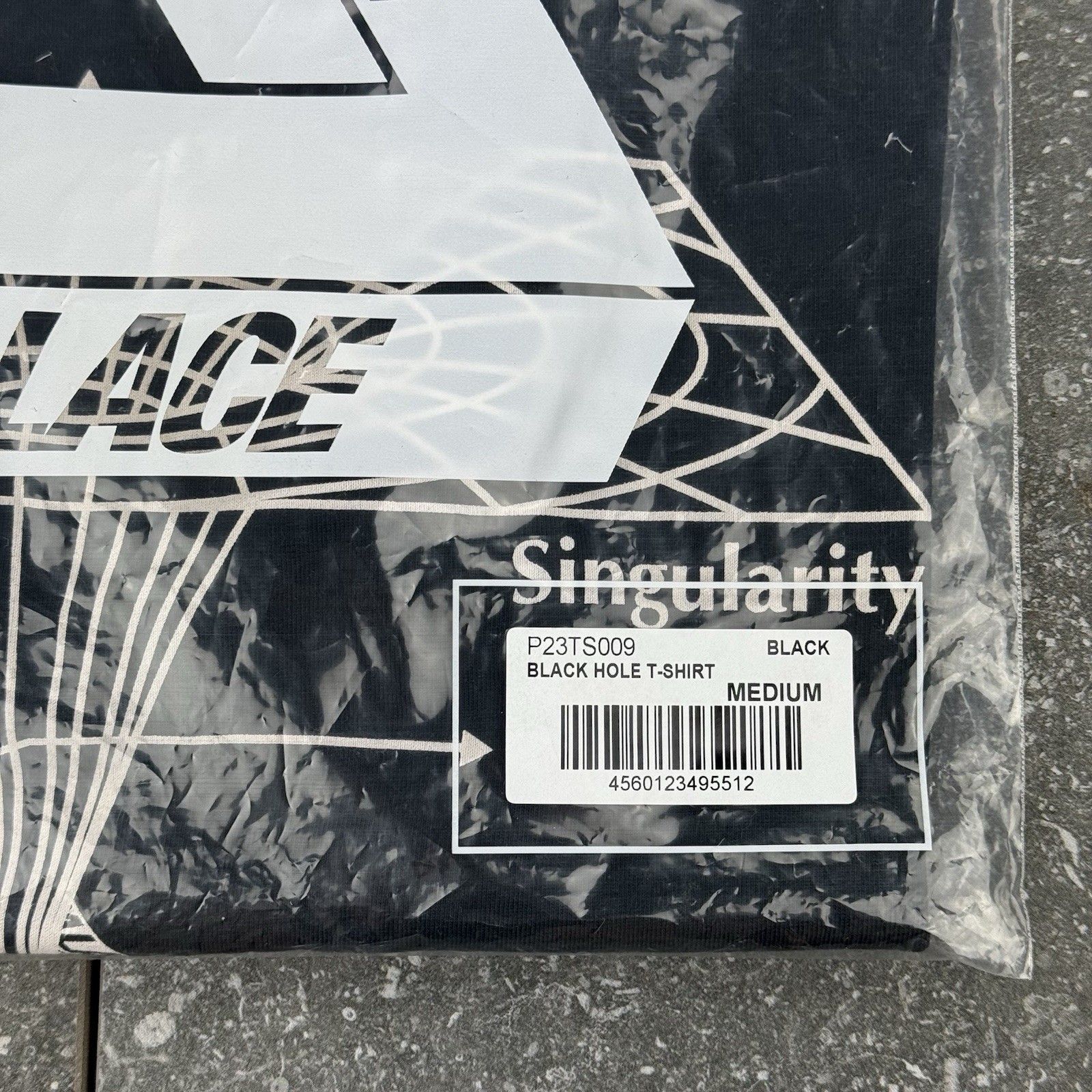 New Palace Skateboards Black Hole T-Shirt Black Men’s Medium In Bag Singularity gallery