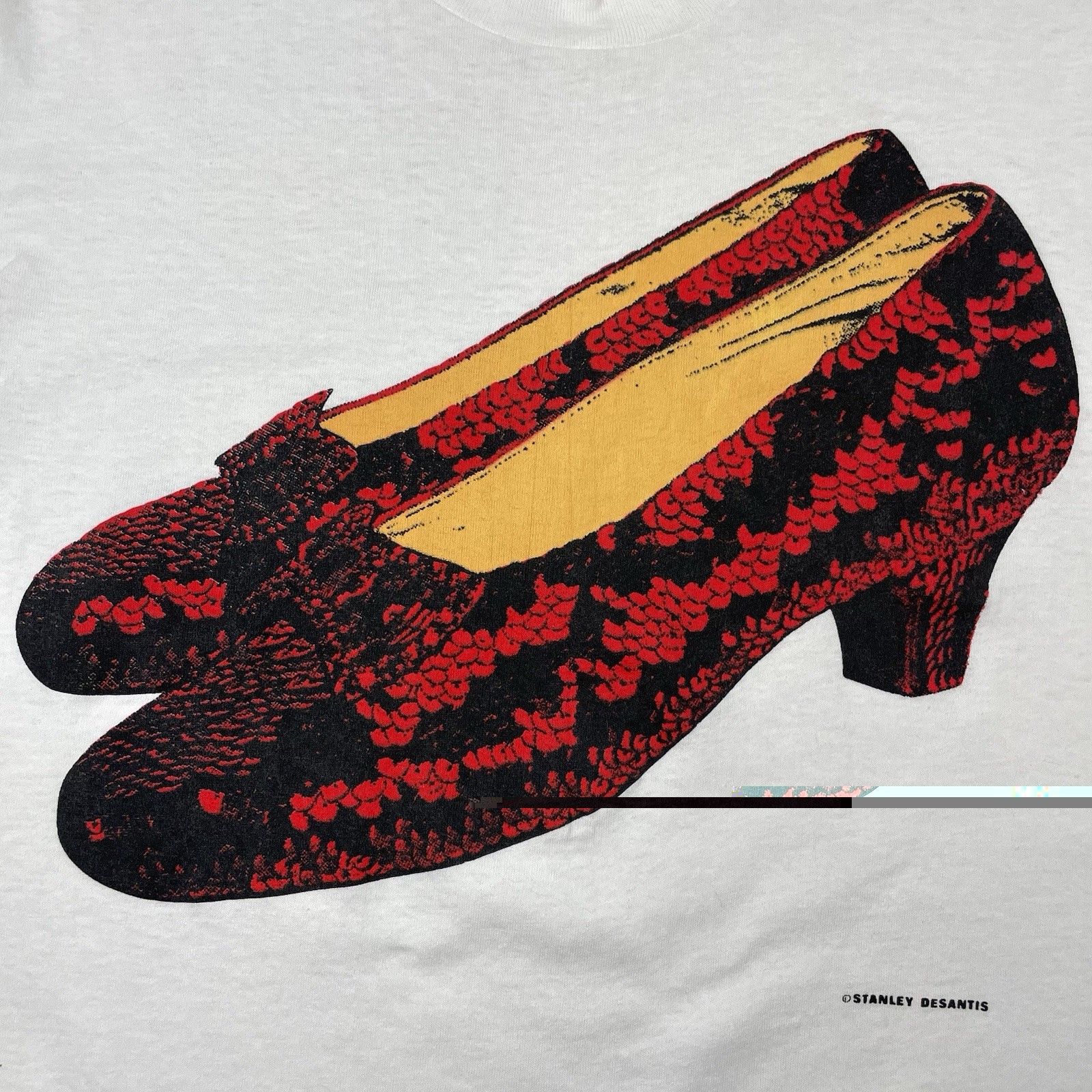 VTG 80s Wizard of Oz 20.5” x 29” Ruby Slippers / Stanley DeSantis T Shirt gallery