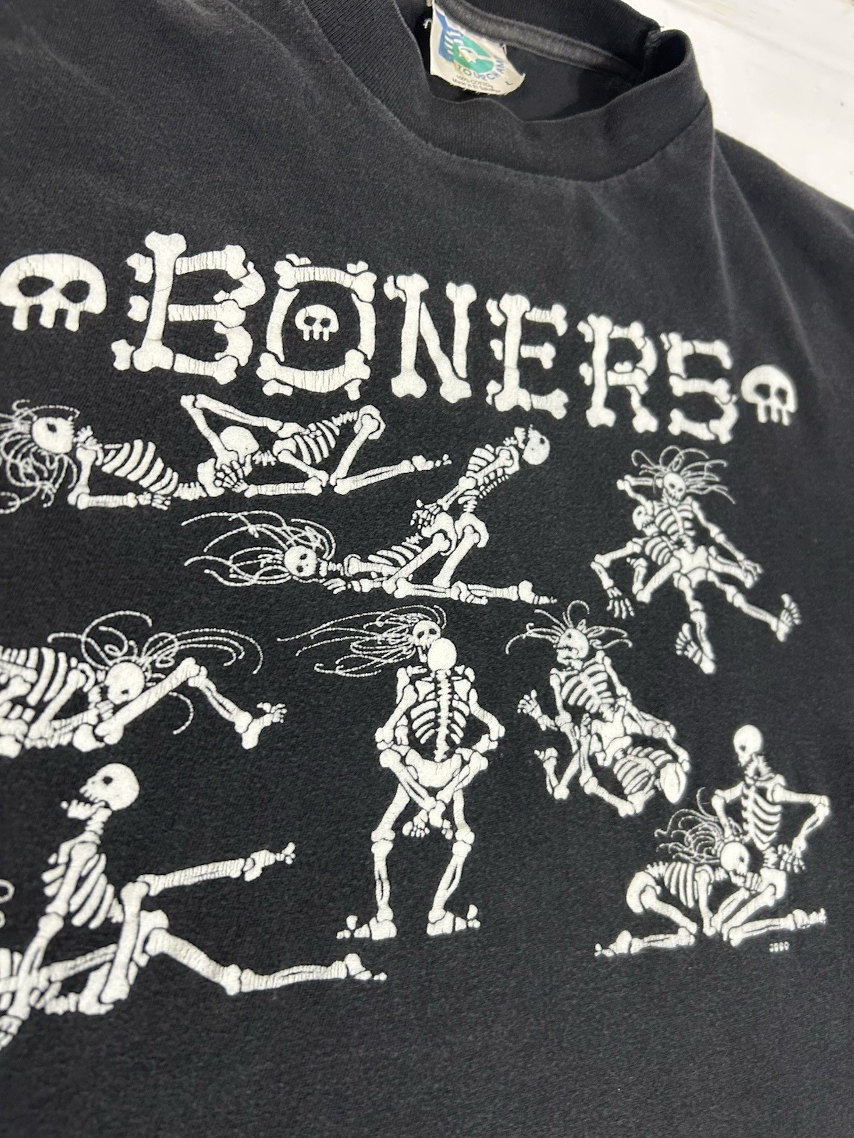 Vtg. 90's Skeleton Tourchamp Boners Men Single Stitch T-Shirt Size SLIM LARGE gallery