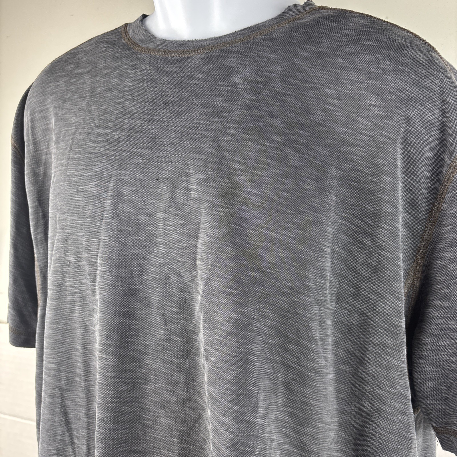 TOMMY BAHAMA Tencel Shirt Mens XL Short Sleeve Gray Textured Outdoor Lightweight