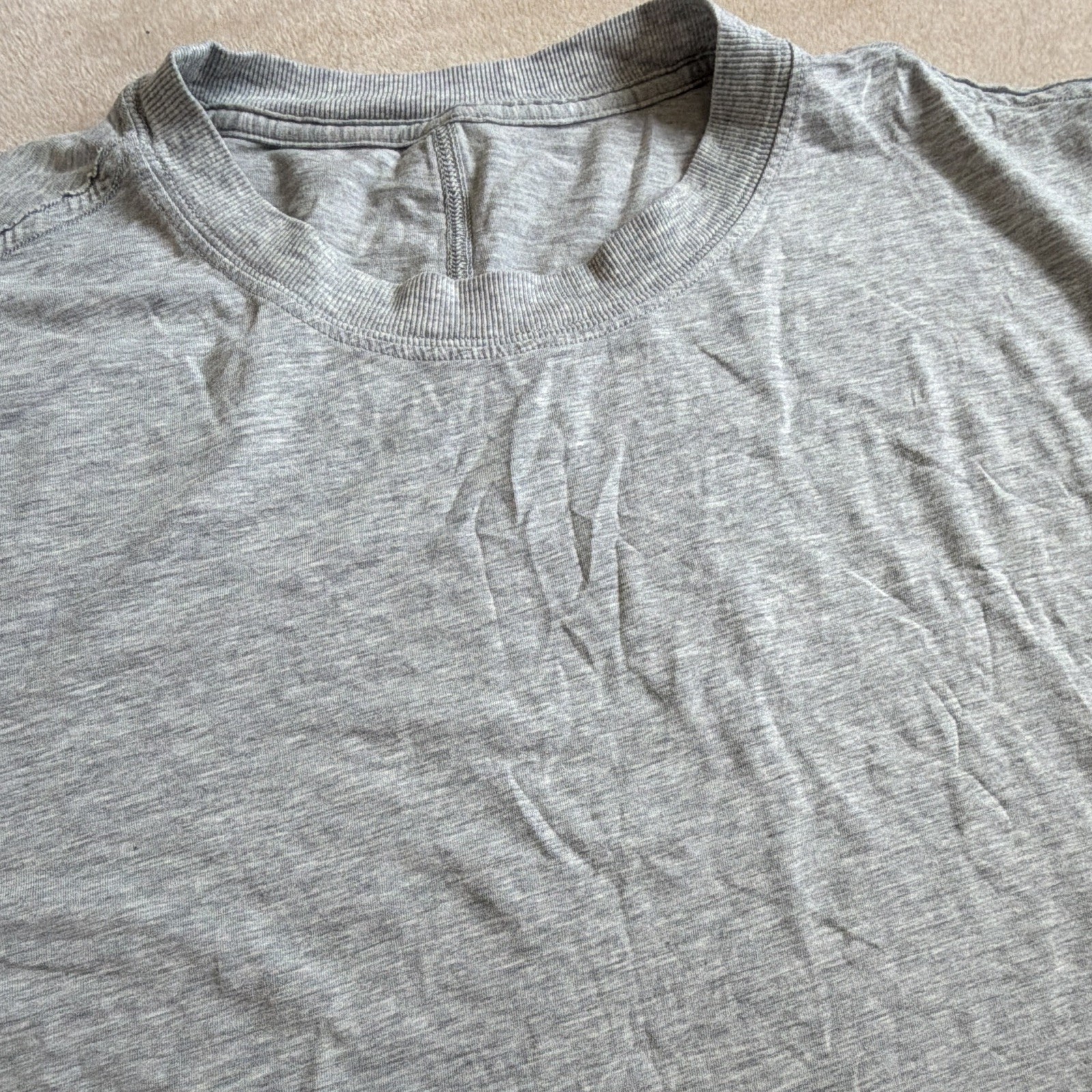 Men's Gray Solid Jersey T-Shirt, Crew Neck Short Sleeve, Size S Regular Fit gallery