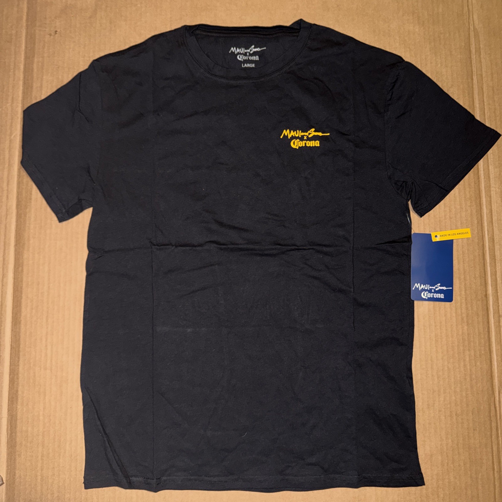 Corona x Maui & Sons Rare Size Large Shirt Men's Shark Chillin w Bucket Beer Fan gallery