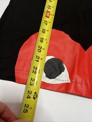 COMME des GARCONS PLAY Heart Embroidered Logo Graphic Men’s T Shirt Size Small