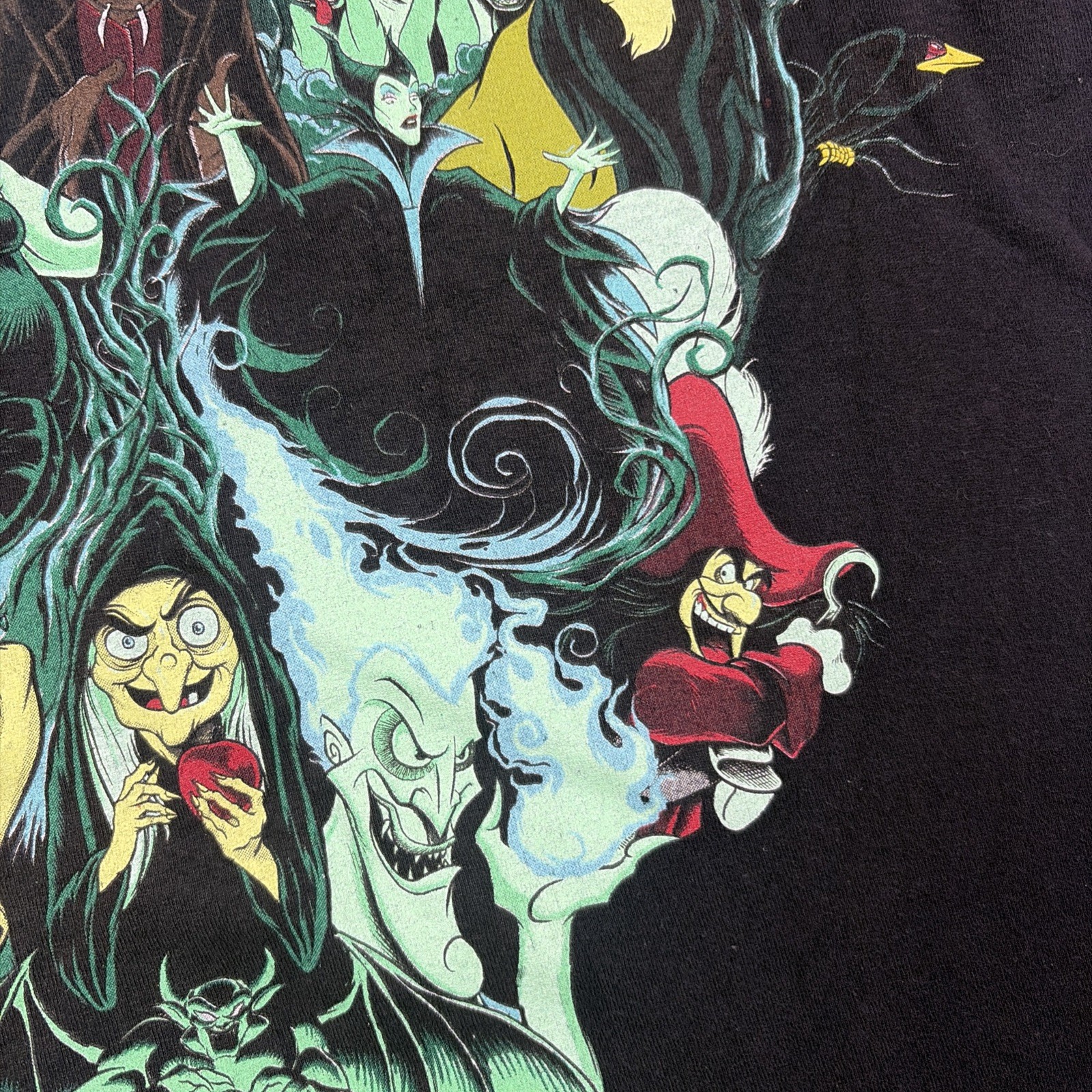 Disney Villains T Shirt Adult Medium Black Short Sleeve Graphic Tee Halloween gallery