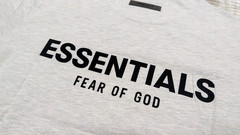 Fear of God Essentials Tee ‘Light Oatmeal’ M Size Oversized T-Shirt SS22 NWT