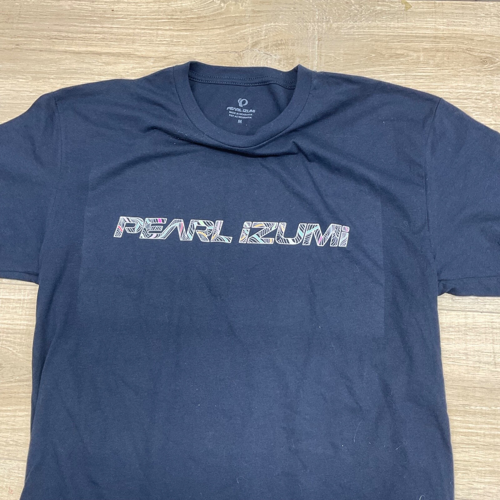 Pearl Izumi Graphic T Shirt Men's Size Medium in Blue NWOT V40 gallery