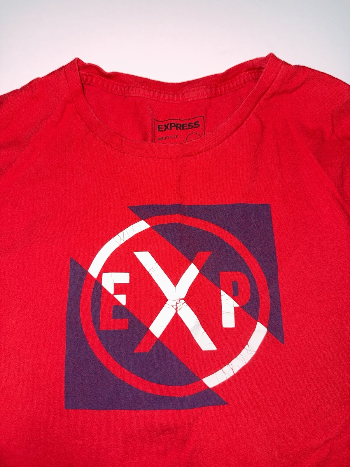 Express Men's Graphic Logo T-Shirt Red Cotton Short Sleeve Size Large gallery