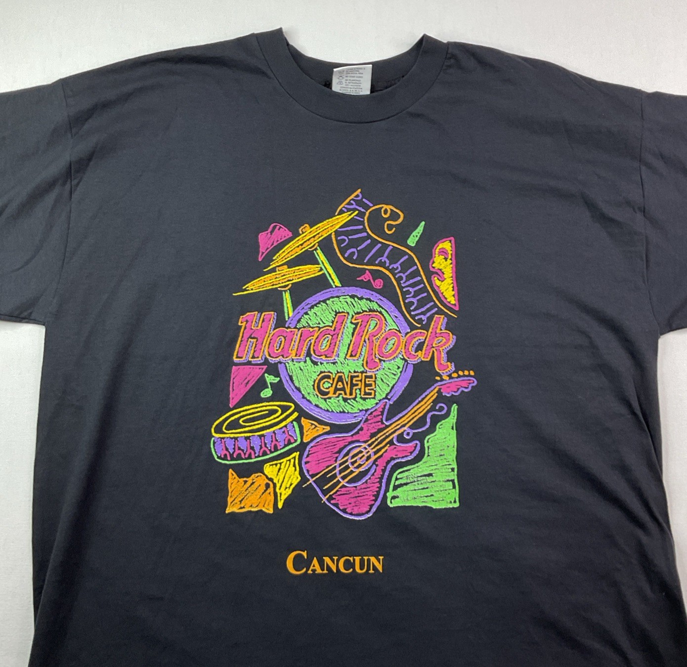Vintage Hard Rock Cafe T-Shirt Men Sz XL Cancun Mexico Graphic Music Tee 90s gallery