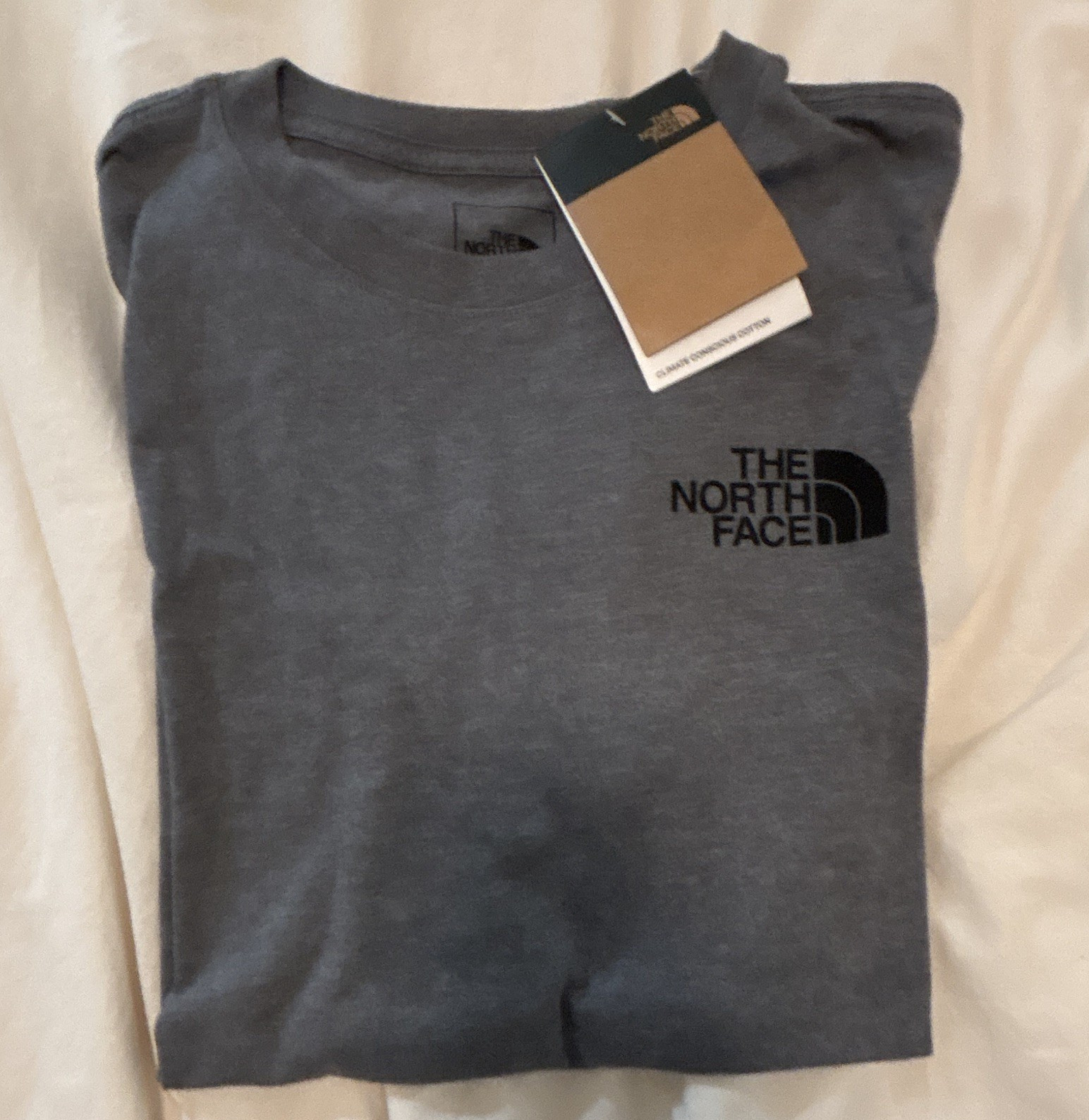 The North Face Men’s Short Sleeve T-Shirt with back graphic Size L
